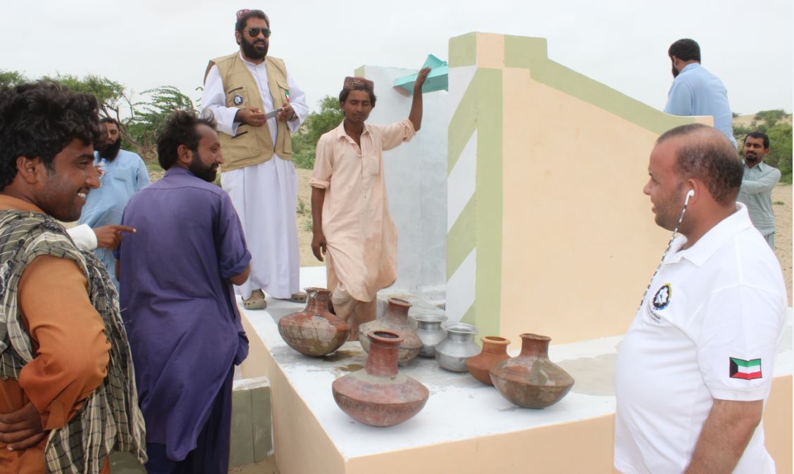 وفد النجاة يشرف على افتتاح الآبار الجديدة